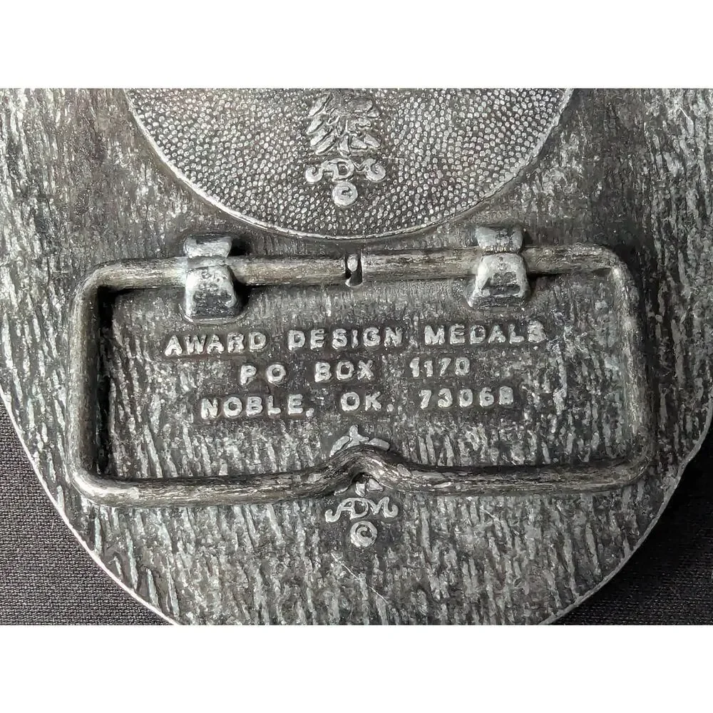 Vintage Award Design Medals Zee Series Western Cowboy Longhorn Belt Buckle Metal